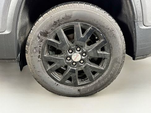 Used 2020 GMC Acadia SLE w/ Driver Convenience Package AWD/4WD image 31