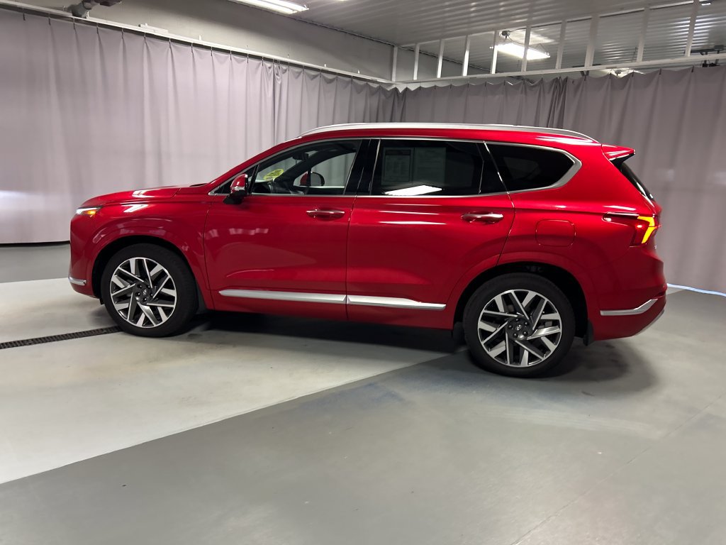 Used 2023 Hyundai Santa Fe Calligraphy FWD image 4