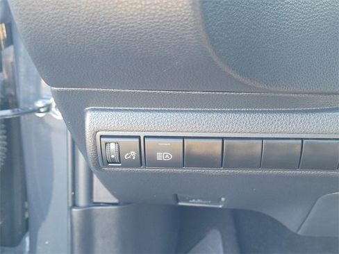 Used 2024 Toyota Corolla SE image 25