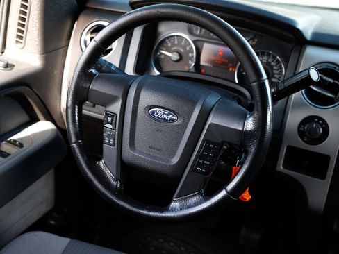 Used 2012 Ford F150 XLT w/ XLT Chrome Pkg image 27