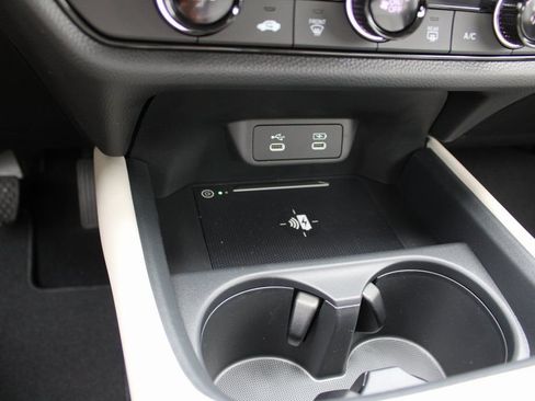 New 2026 Honda HR-V LX image 34