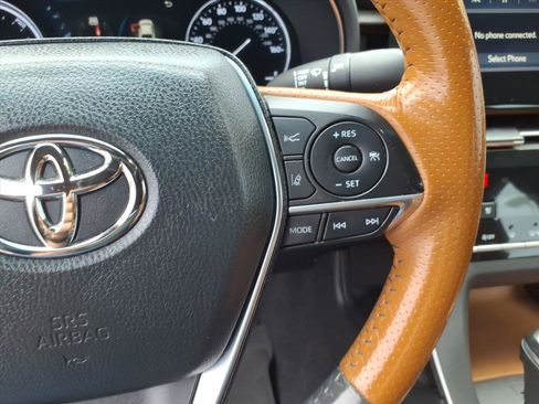Used 2020 Toyota Avalon Limited w/ Advanced Safety Package FWD image 32