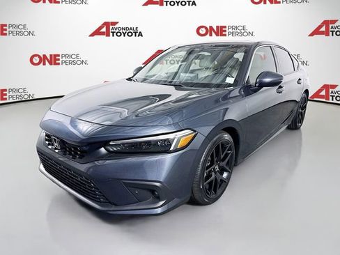 Used 2024 Honda Civic Sport Touring image 3