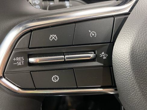 New 2026 Chevrolet Equinox LT w/ Convenience Package II image 37