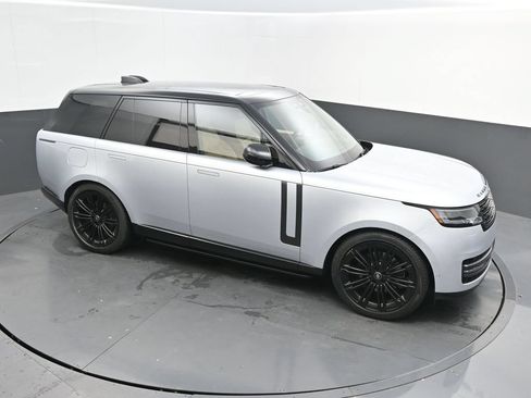 Used 2024 Land Rover Range Rover SE AWD/4WD image 39