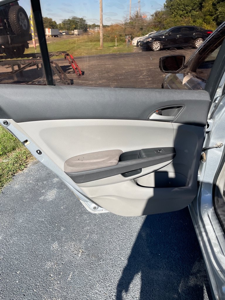 Used 2009 Honda Accord LX-P image 15