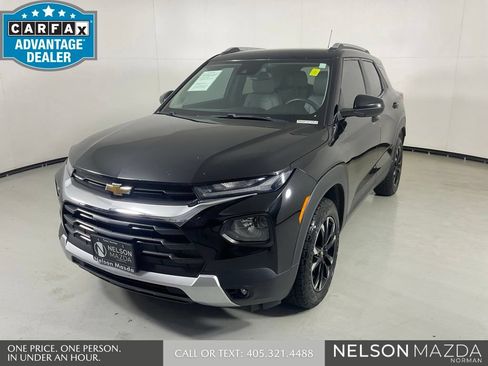 Used 2021 Chevrolet TrailBlazer LT AWD/4WD image 1
