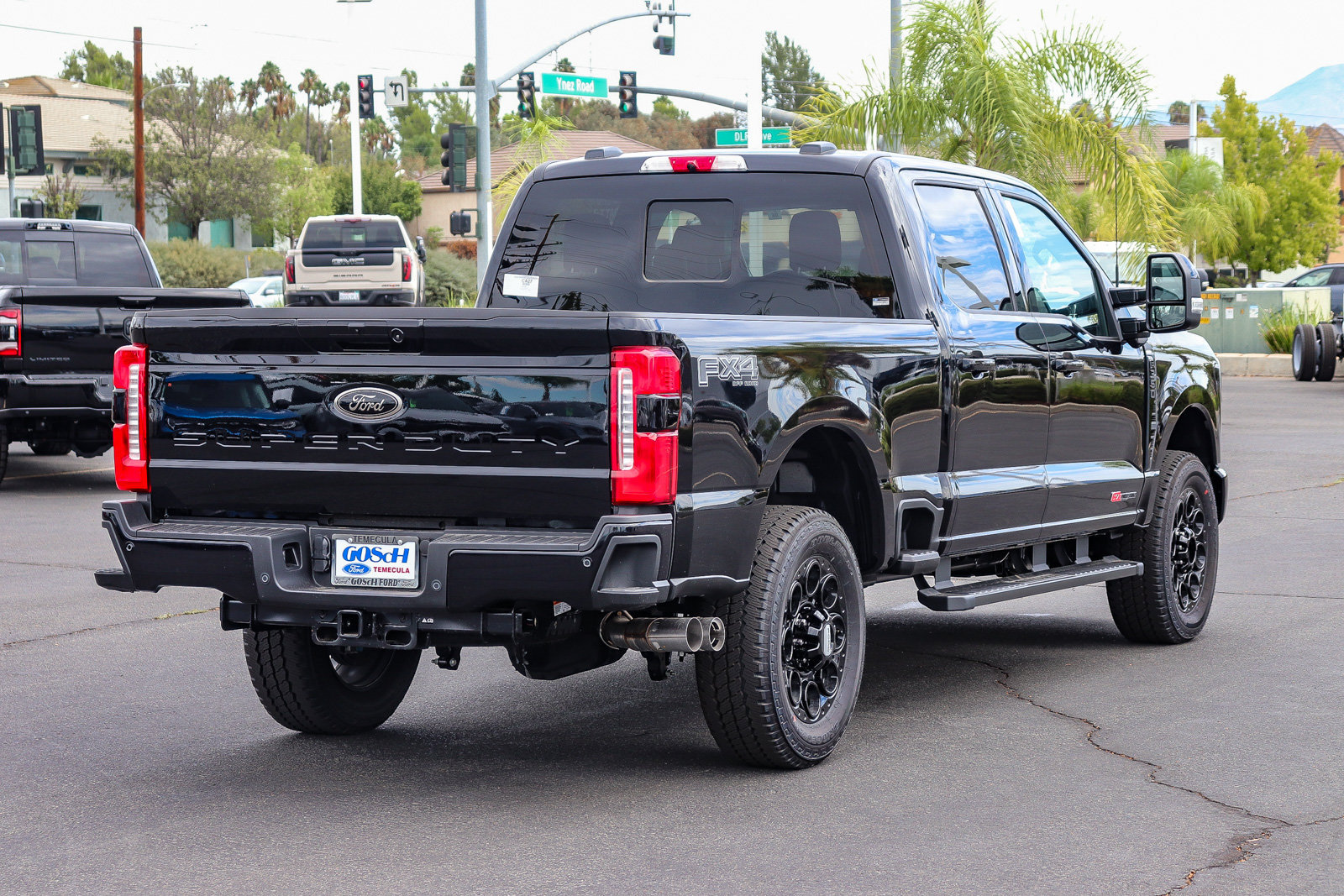 New 2026 Ford F350 Lariat w/ Black Appearance Package AWD/4WD image 5