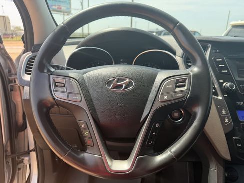 Used 2014 Hyundai Santa Fe GLS FWD image 28