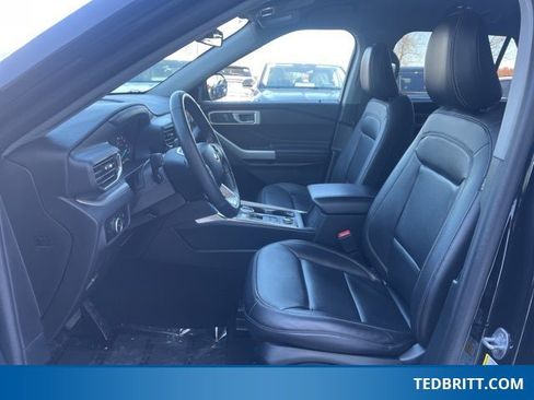 Certified 2023 Ford Explorer XLT w/ Equipment Group 202A image 24