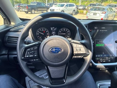 Used 2025 Subaru Crosstrek 2.5i Premium AWD/4WD image 24