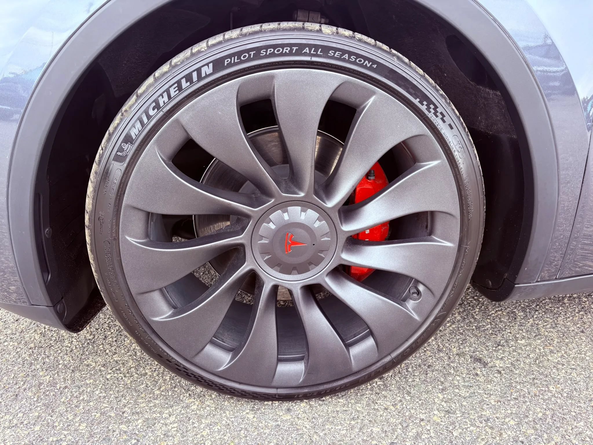 Used 2023 Tesla Model Y Performance AWD/4WD image 33