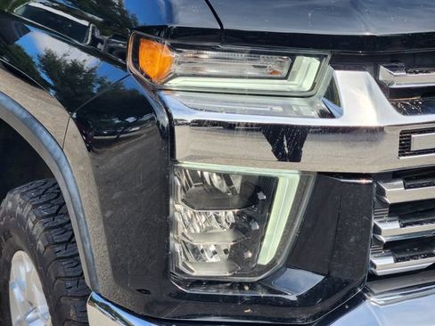 Used 2021 Chevrolet Silverado 3500 LTZ w/ LTZ Texas Edition AWD/4WD image 10