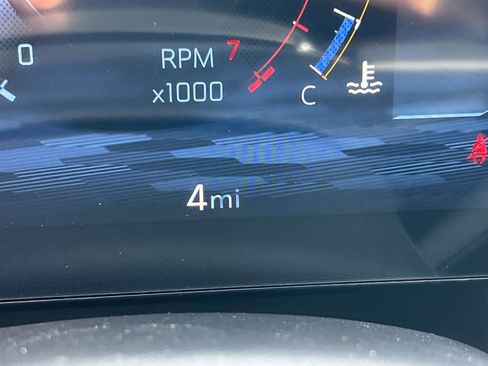 New 2026 Chevrolet Equinox LT w/ Convenience Package II image 23