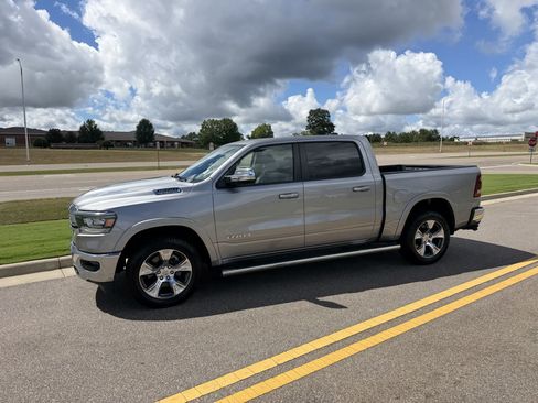 Certified 2021 RAM 1500 Laramie AWD/4WD image 15