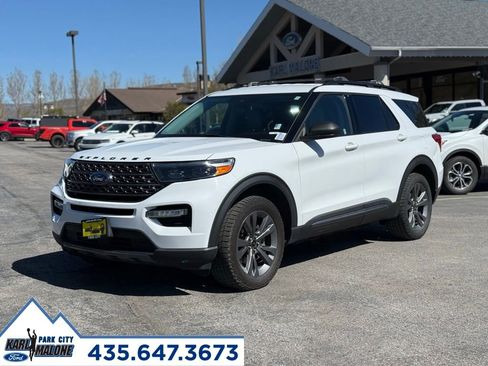 Used 2021 Ford Explorer XLT w/ Equipment Group 202A AWD/4WD image 1