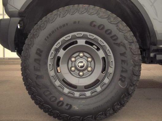 Used 2025 Ford Bronco Big Bend w/ Black Diamond Package AWD/4WD image 6