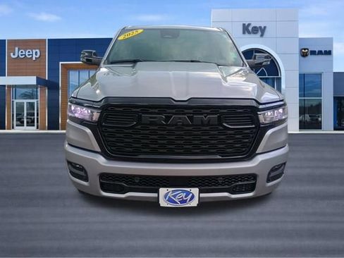 Certified 2025 RAM 1500 Big Horn AWD/4WD image 9