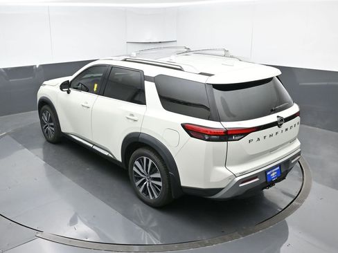 Used 2022 Nissan Pathfinder Platinum w/ Cargo Package image 51