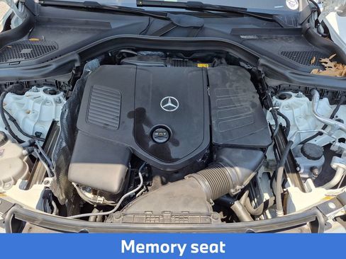 Used 2024 Mercedes-Benz GLC 300 4MATIC image 14