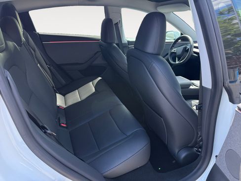 Used 2024 Tesla Model 3 Standard Range RWD image 18