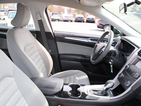 Used 2015 Ford Fusion S FWD image 11