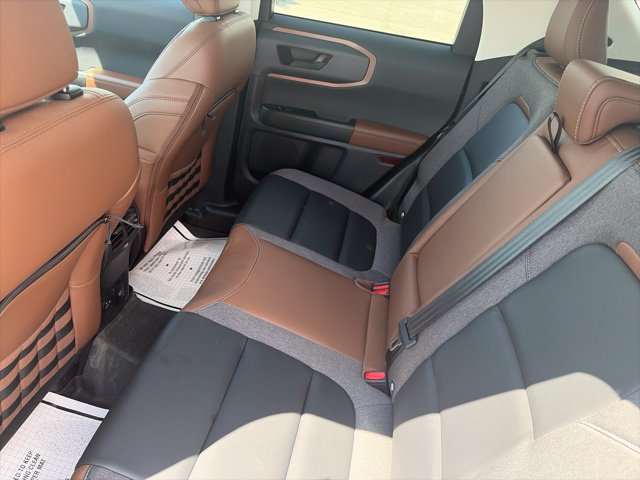 Used 2023 Ford Bronco Sport Outer Banks AWD/4WD image 11