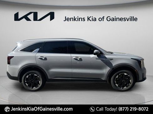 New 2026 Kia Sorento S w/ S Panoramic Sunroof Package AWD/4WD image 2
