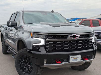 Used 2024 Chevrolet Silverado 1500 ZR2 w/ Technology Package