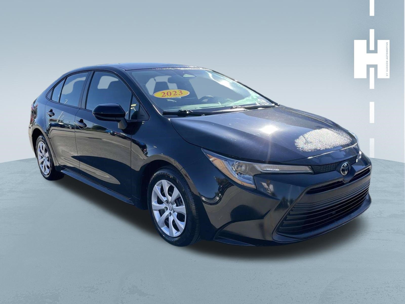 Used 2023 Toyota Corolla LE FWD image 1
