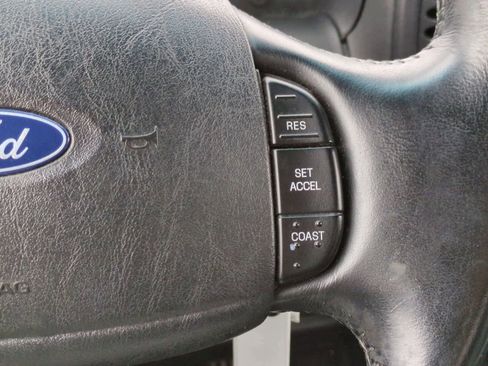 Used 2003 Ford F150 Harley-Davidson image 24