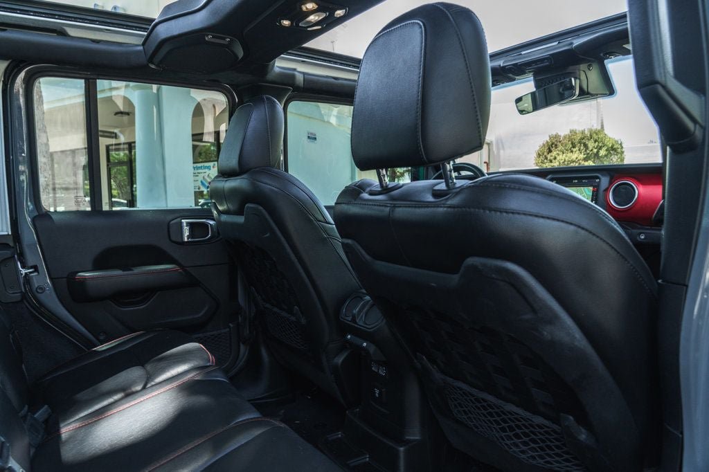 Used 2021 Jeep Wrangler Unlimited Rubicon AWD/4WD image 25