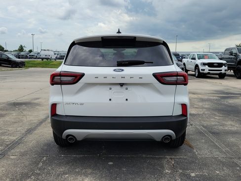 Used 2023 Ford Escape Active w/ Tech Pack #1 FWD image 4