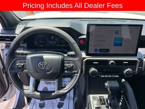 Used 2024 Toyota Tacoma TRD Off-Road AWD/4WD image 5