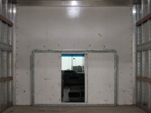 Used 2024 Ford E-350 and Econoline 350 Super Duty w/ Power Windows & Locks Group image 21