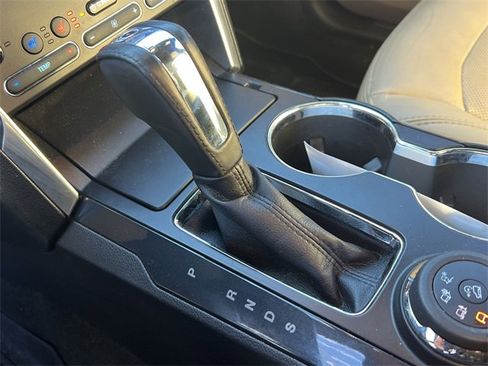 Used 2017 Ford Explorer Limited w/ Equipment Group 301A image 20