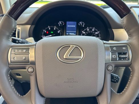 Used 2019 Lexus GX 460 Premium w/ Premium Package AWD/4WD image 30