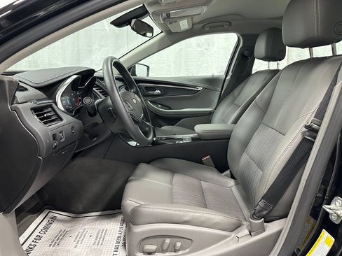 Used 2019 Chevrolet Impala LS FWD image 14