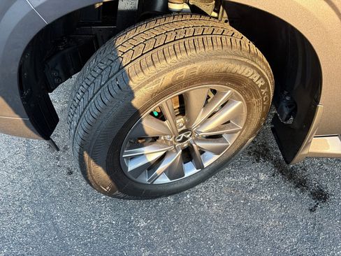 Certified 2025 INFINITI QX80 Pure image 8