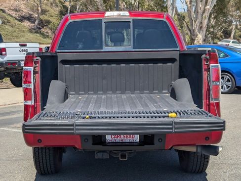 Used 2014 Ford F150 FX4 w/ Equipment Group 402A Luxury AWD/4WD image 8