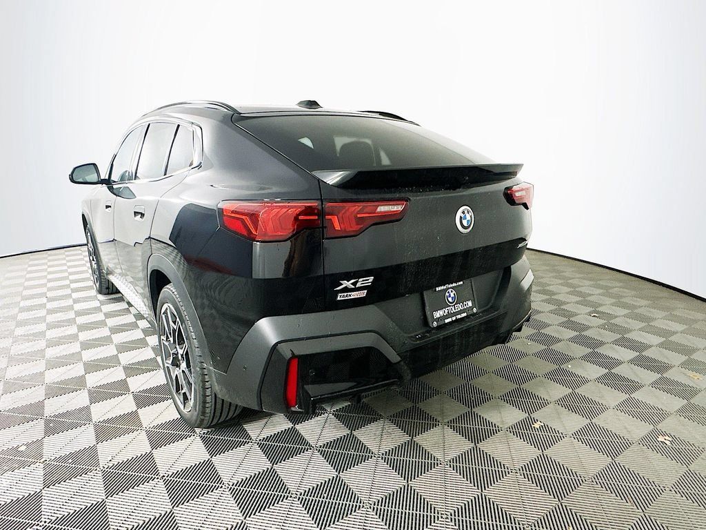 Used 2026 BMW X2 xDrive28i w/ Technology Package AWD/4WD image 6