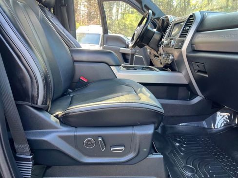 Used 2020 Ford F250 Platinum image 35