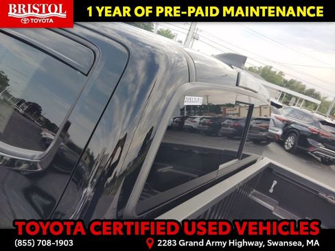 Certified 2023 Toyota Tacoma TRD Off-Road AWD/4WD image 29