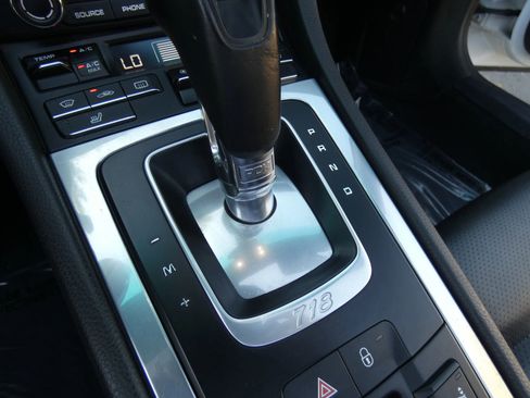 Used 2017 Porsche 718 Boxster S image 47