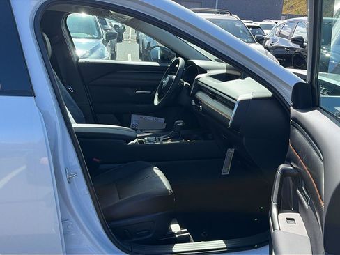 Certified 2025 MAZDA CX-50 2.5 Hybrid w/ Cargo Package AWD/4WD image 30