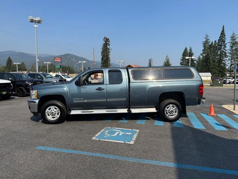 Used 2012 Chevrolet Silverado 2500 LT w/ Interior Plus Package image 4