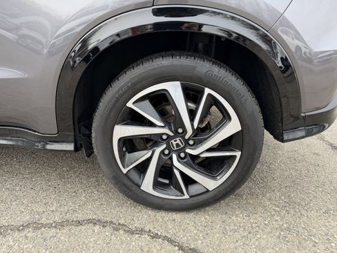 Used 2019 Honda HR-V Sport image 8