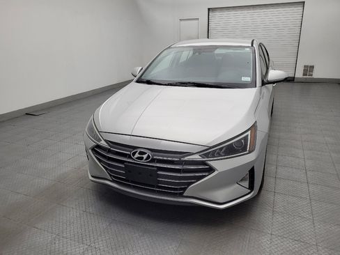 Used 2019 Hyundai Elantra SEL FWD image 15