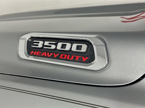 Used 2023 RAM 3500 Tradesman image 29