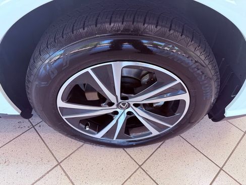 Used 2025 Lexus RX 350 Premium image 17